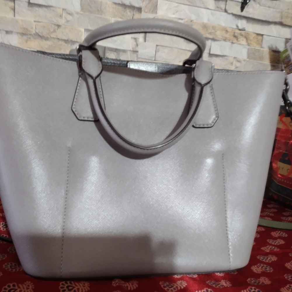 Mk tote purse - Picture 2 of 8